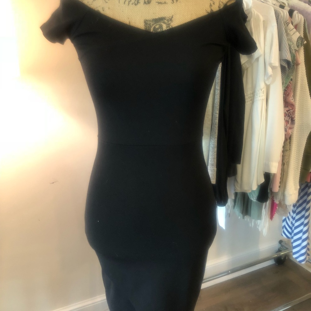 Forever 21 black dress size small